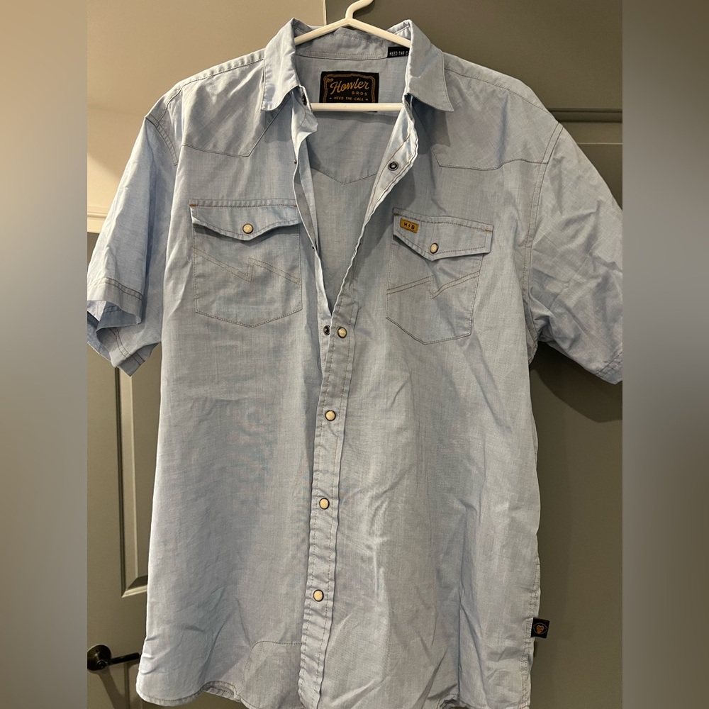 Howler Brothers Short Sleeve Button Down Shirt, size L